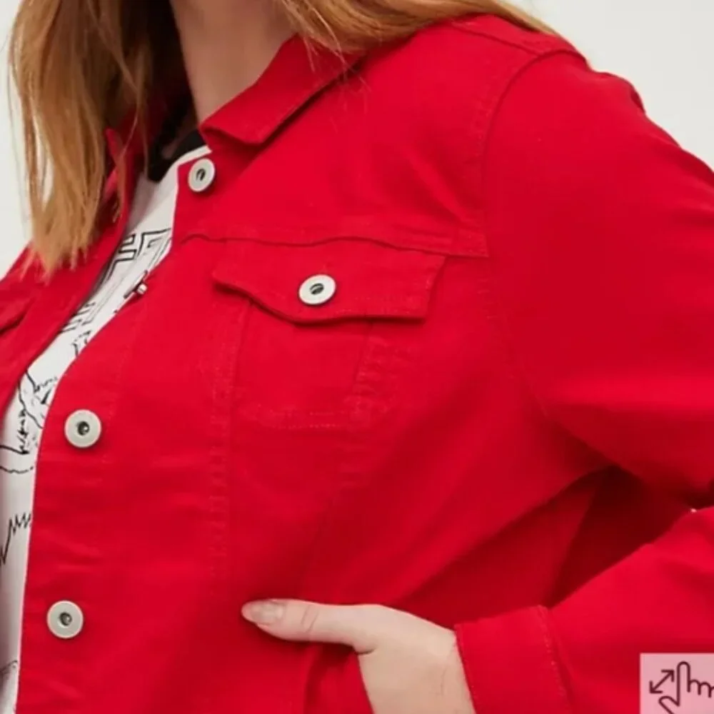Torrid NWT Ruby Red Denim Trucker Jacket Size 3 - Picture 3 of 10